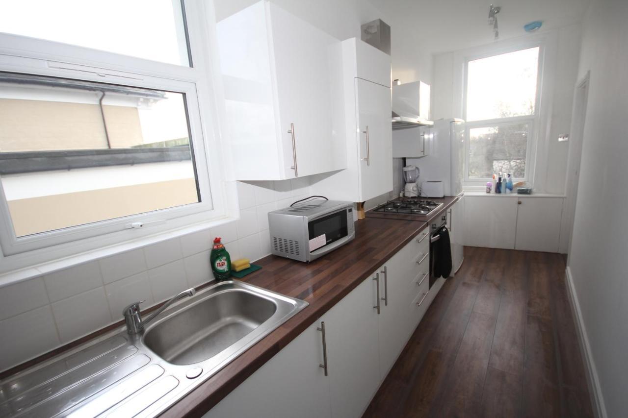 Great West Road Apartments Flat C Londra Exterior foto