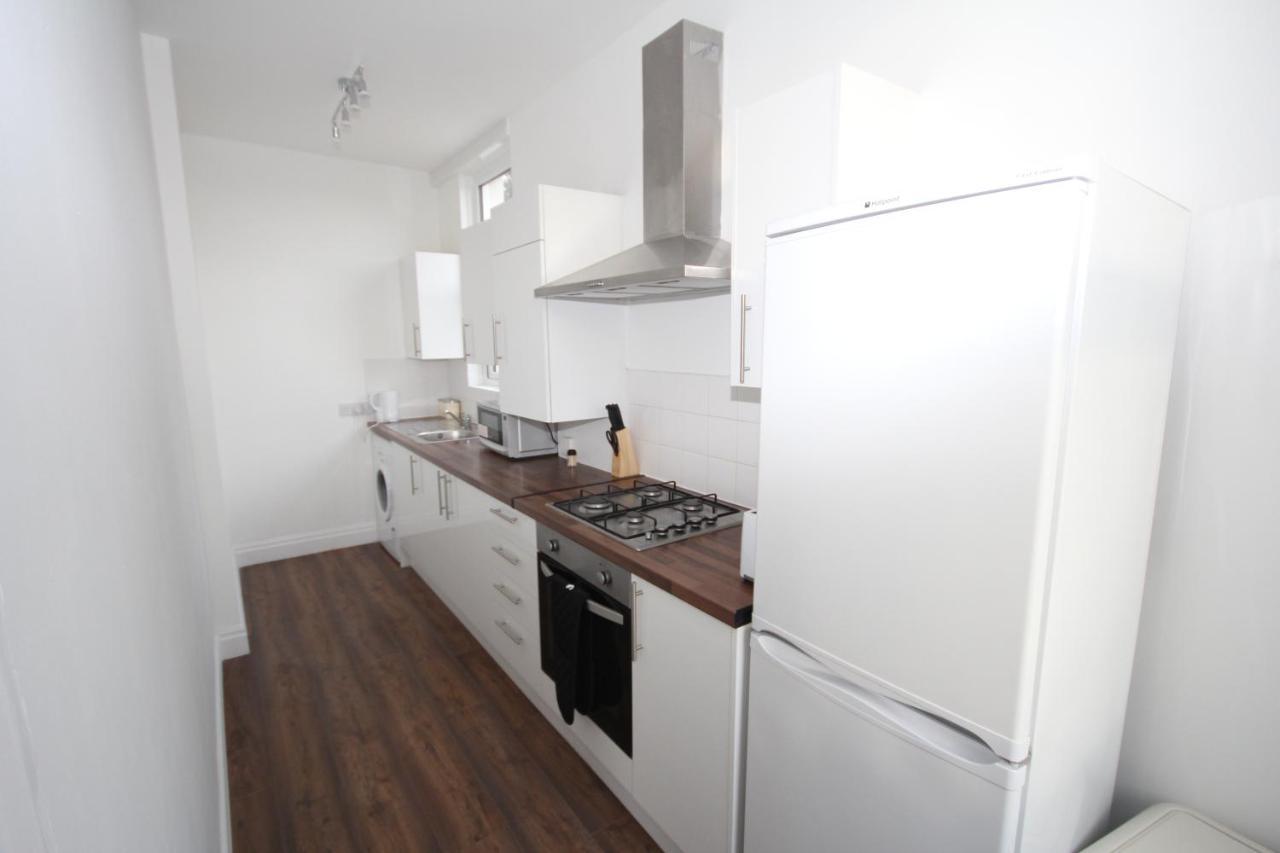 Great West Road Apartments Flat C Londra Exterior foto