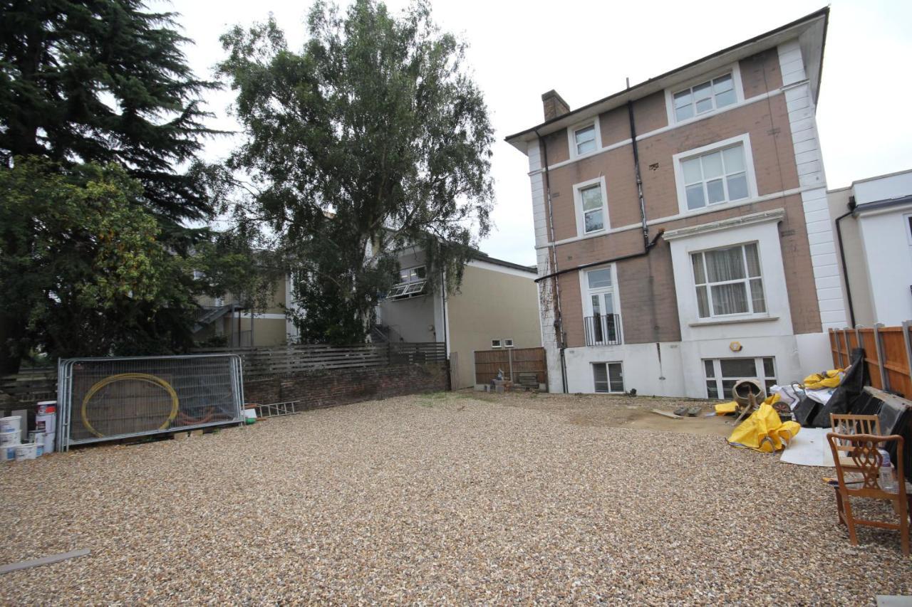 Great West Road Apartments Flat C Londra Exterior foto